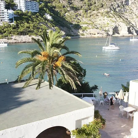 El Pinar Aparthotel Cala Llonga (Ibiza)